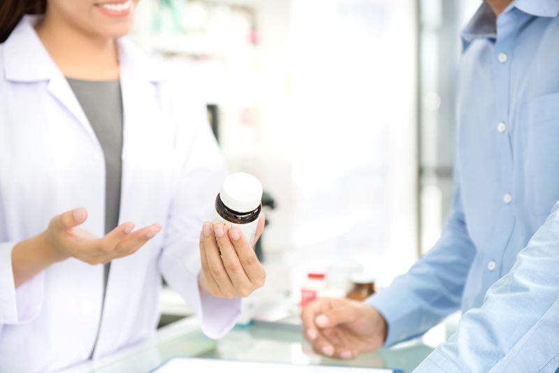 小児用ジキニンを大人が一気飲みする危険性は？不適正使用のリスクや防ぐ方法を登録販売者向けに解説