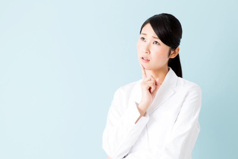 登録販売者の離職率は？現状の動向や転職に悩んだときに考えることを解説