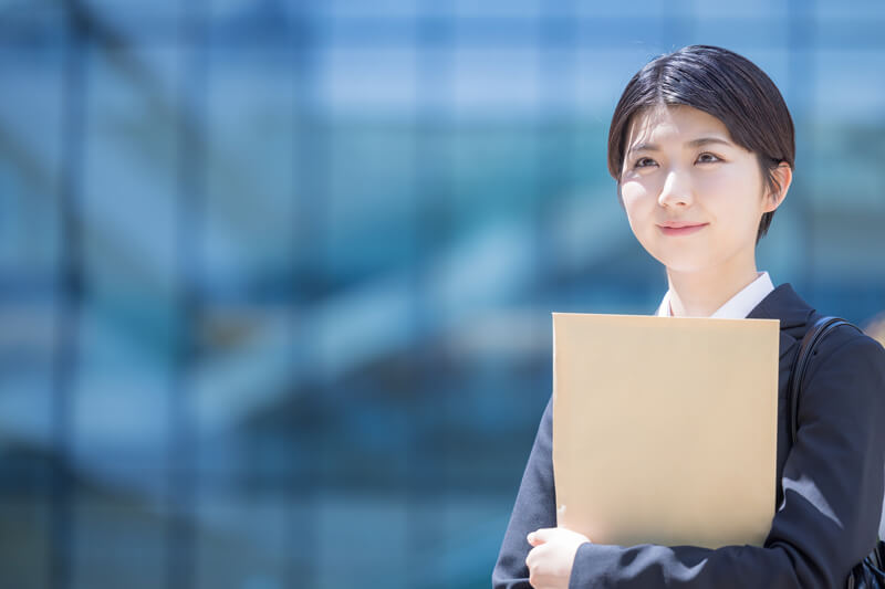 試験合格から店舗管理者となるまでに必要な申請書類と提出のタイミング