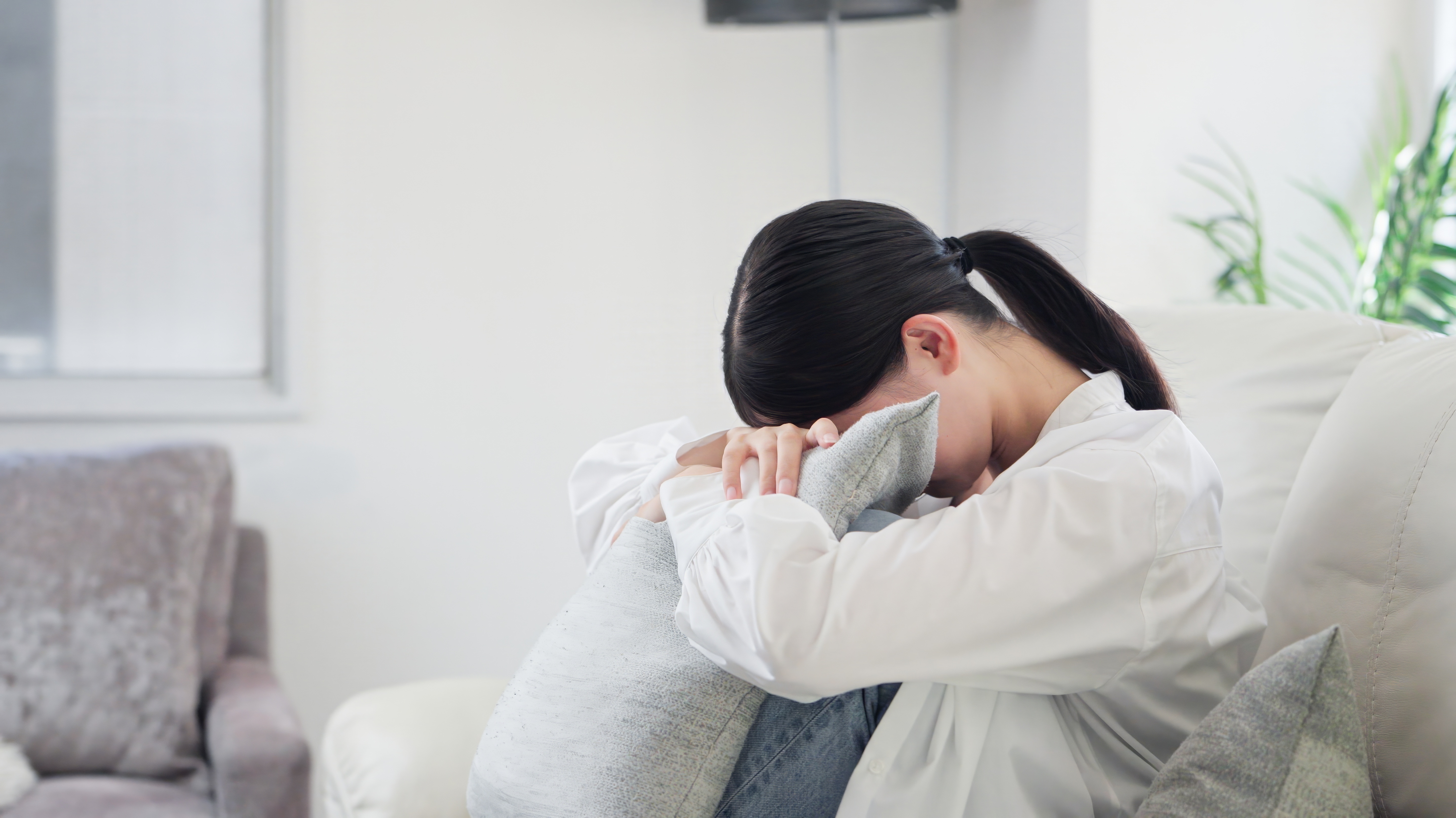 【症状別】うつや不眠症に悩むお客さまへの声かけに使えるフレーズ