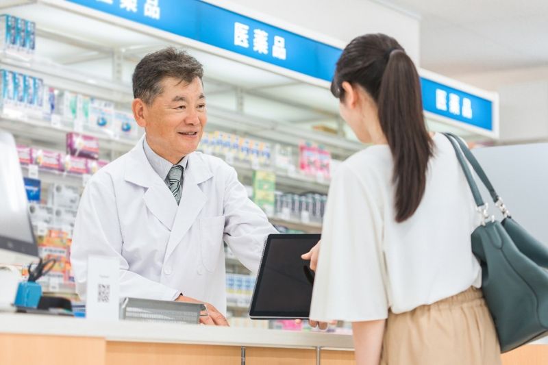【登録販売者向け】OTC類似薬とは？保険適用除外の最新動向や接客例文を紹介